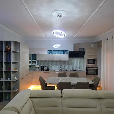 Ledy Penthouse Апартаменты