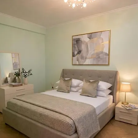 Ledy Penthouse Апартаменты