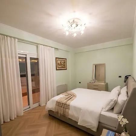 Ledy Penthouse Апартаменты